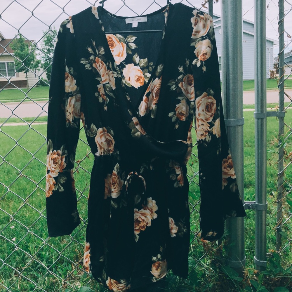 Floral Bell sleeved romper